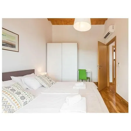 Dora Comfortable Hotel